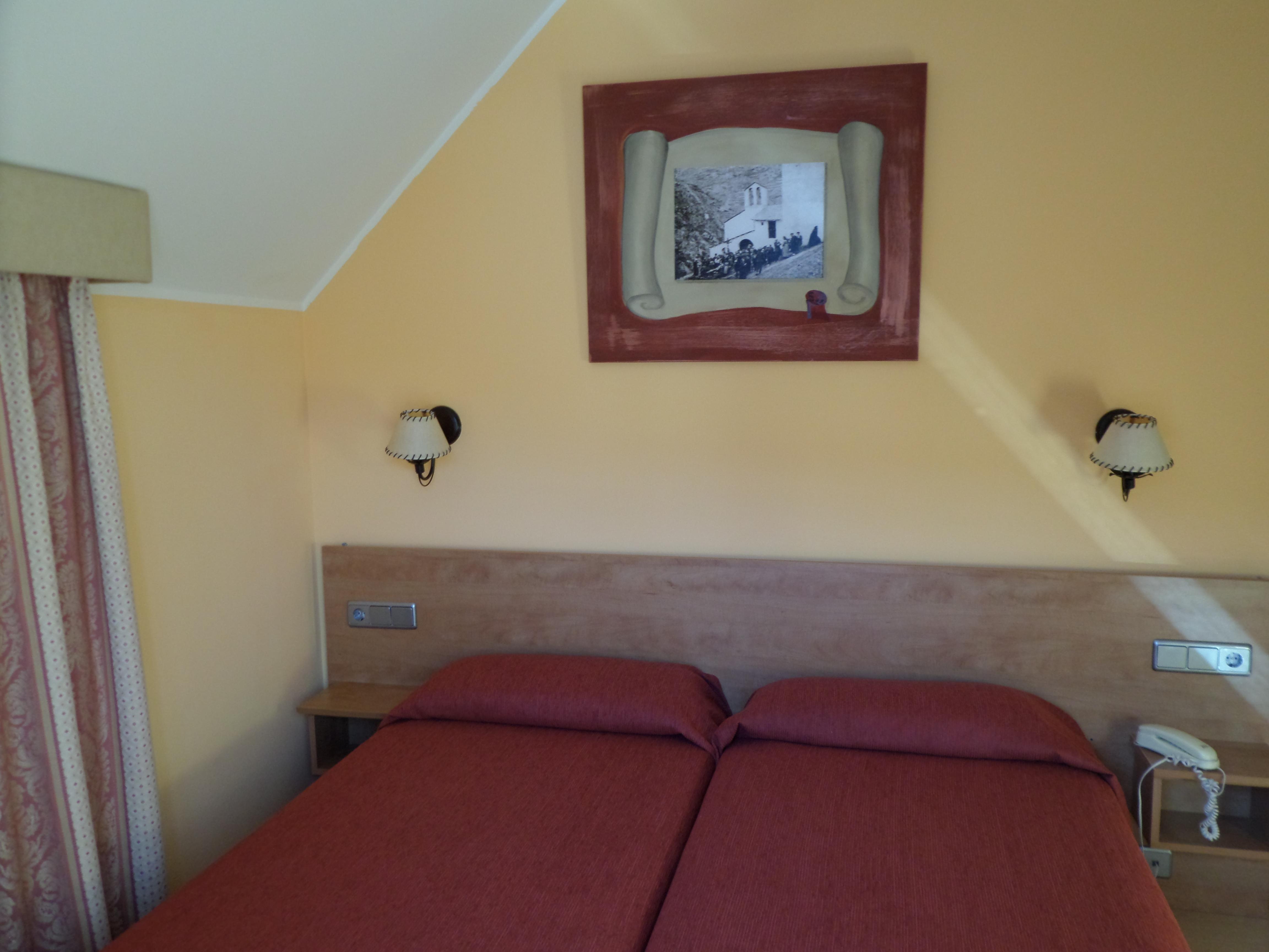 Wuau! Hotel Segle XX Рансоль Экстерьер фото