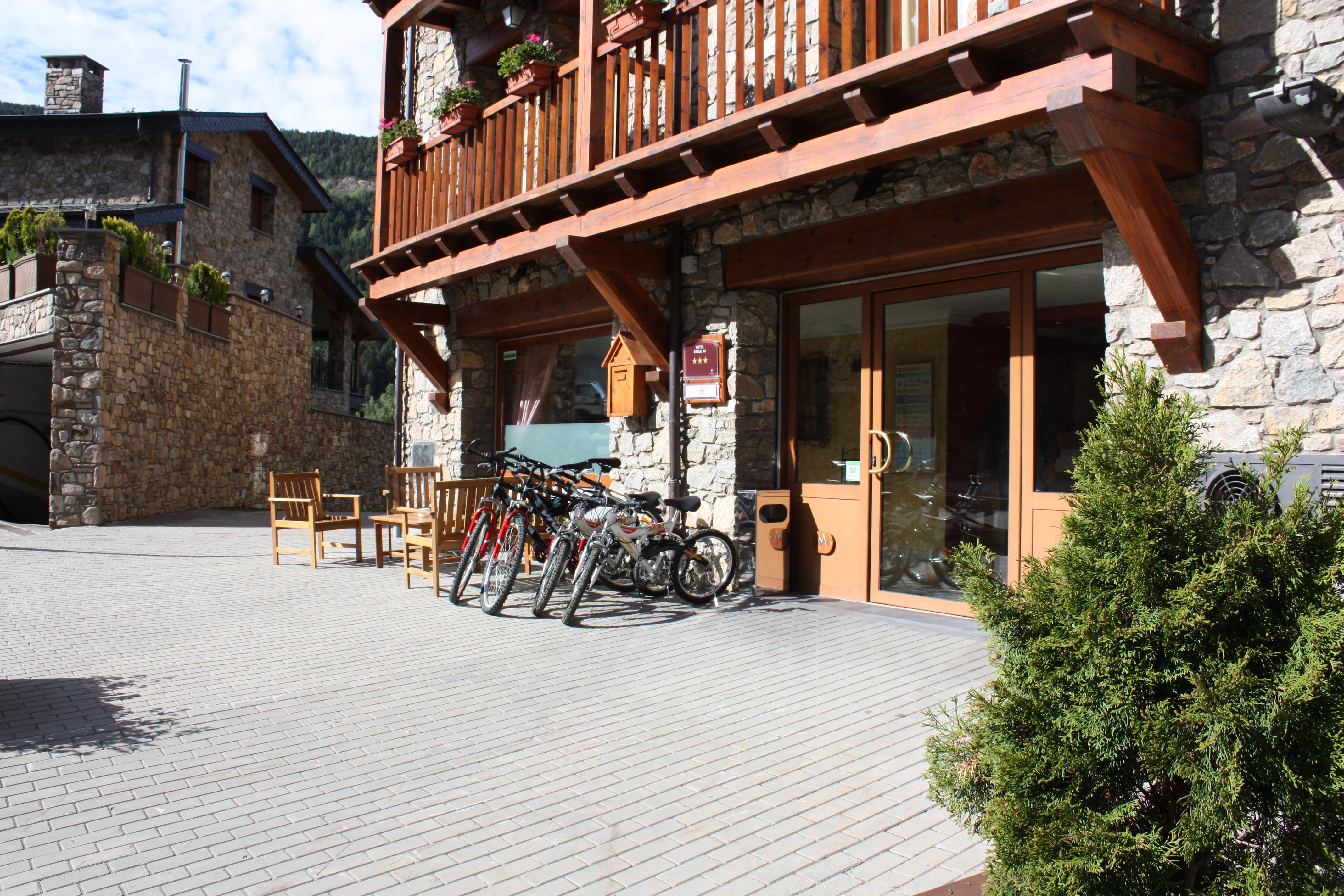 Wuau! Hotel Segle XX Рансоль Экстерьер фото