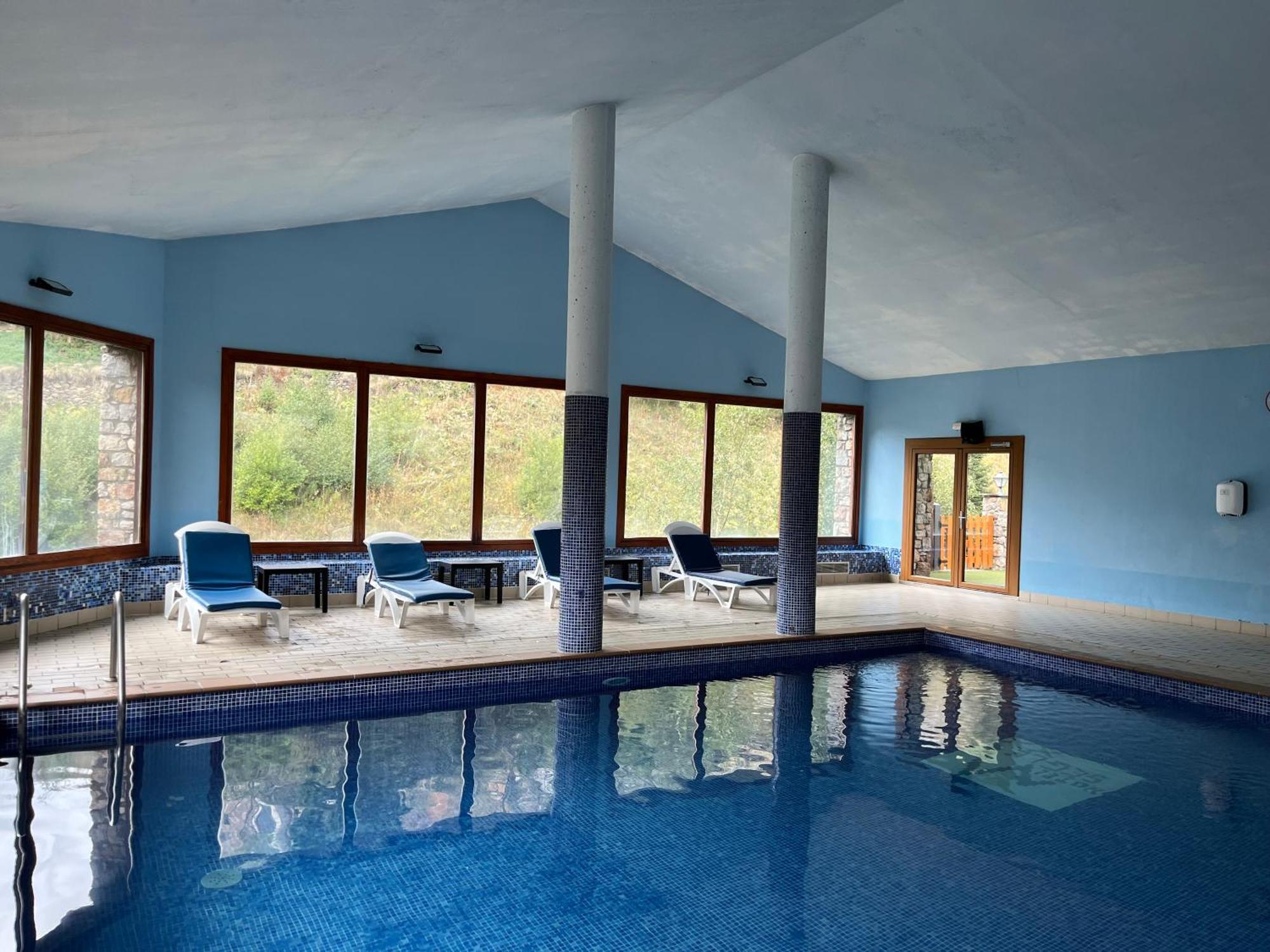 Wuau! Hotel Segle XX Рансоль Экстерьер фото