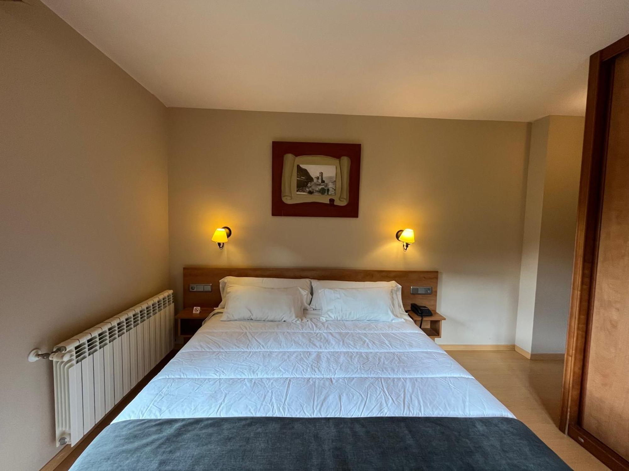 Wuau! Hotel Segle XX Рансоль Экстерьер фото